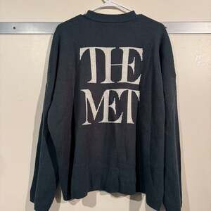 The Met x Logo Cropped Sweater